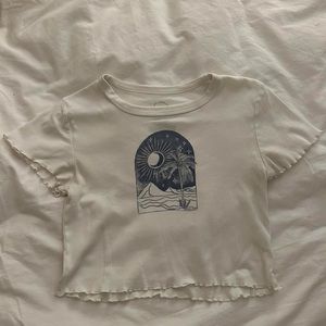 size small pacsun tee